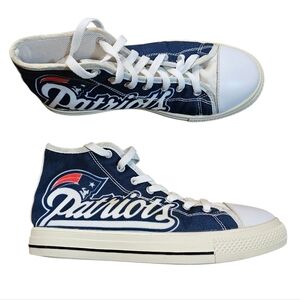 NE Patriots High-Top Sneakers - Women's Size 7 - New England Football Superbowl